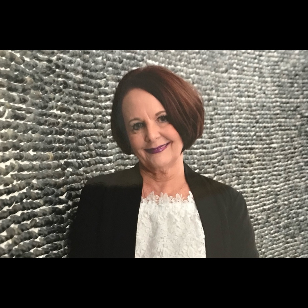 Meet your Posher, Franci